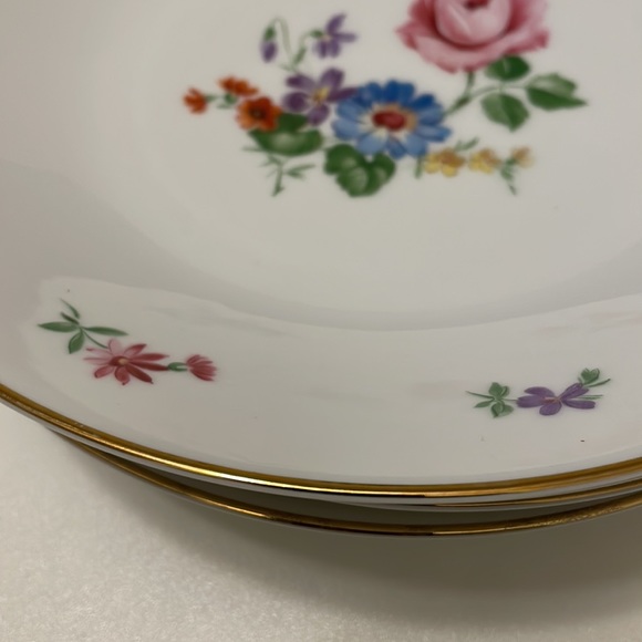 Set of 4 Hutschenreuther dessert bowls - Picture 2 of 4